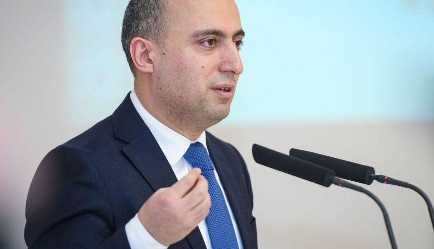 təhsil naziri